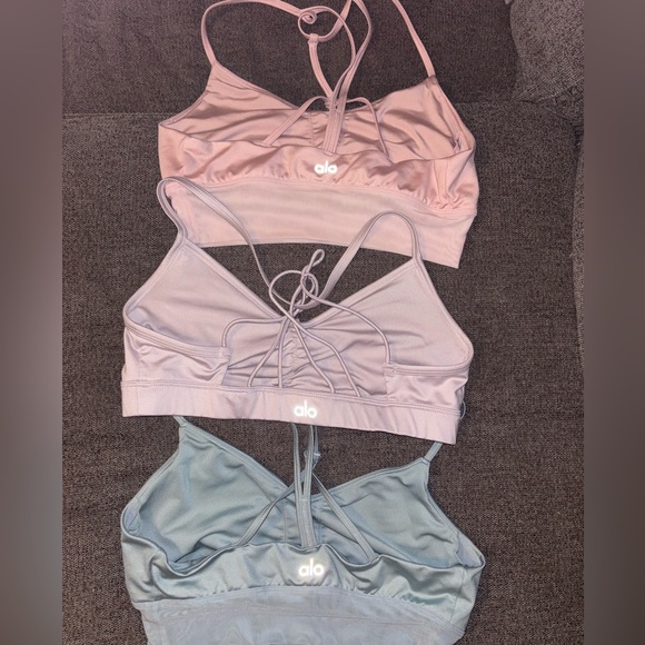 Alo Yoga sports bra bundle - Picture 1 of 7